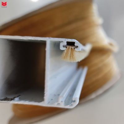 विरोधी शोर दरवाजा मौसम ऊन ढेर सील स्ट्रिपिंग ग्रूव Mohair मौसम पट्टी कीटरोधी समारोह के साथ