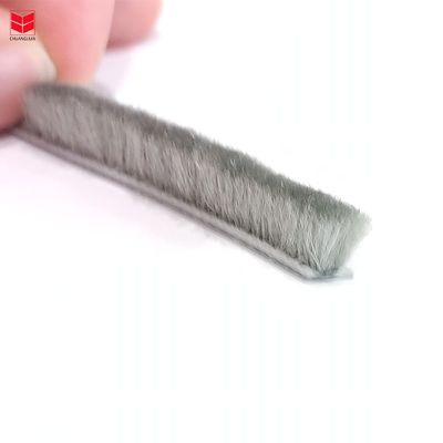 सीएलजे बुना ब्रश सील ऊन ढेर मौसम पट्टी सीधे फर अपार्टमेंट के साथ पालतू जानवरों के लिए दरवाजा सील के लिए