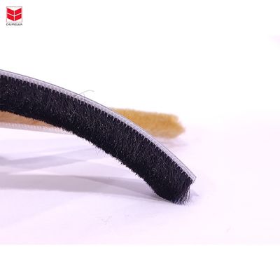 स्लाइडिंग विंडो के लिए अनुकूलन योग्य मौसम स्ट्रिपिंग रंग काले/ग्रे/ब्राउन/सफेद/अन्य ढेर ऊंचाई 3-25 मिमी / चौड़ाई 3-50 मिमी